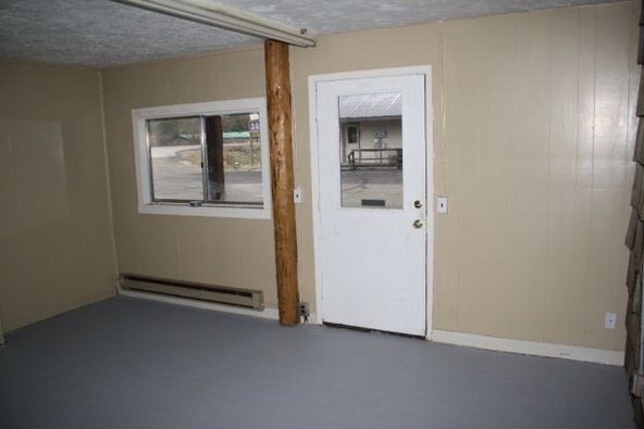 835 S Main St, Cascade, ID 83611